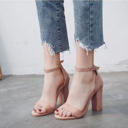 Julie™ | Riemchen-Pumps