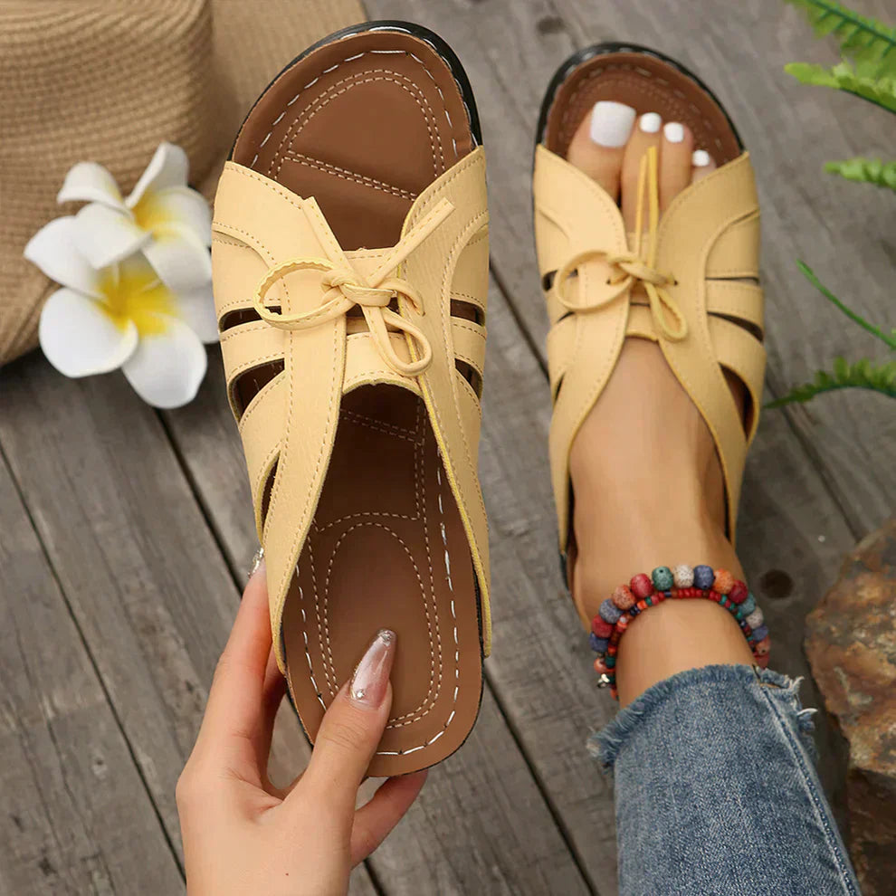 Mirella™ | Keilsandalen