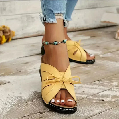 Selina™ | Keilsandalen