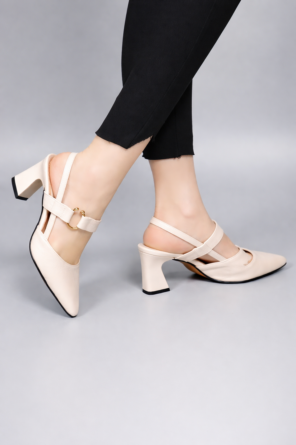 Valeria™ | Riemchen-Pumps