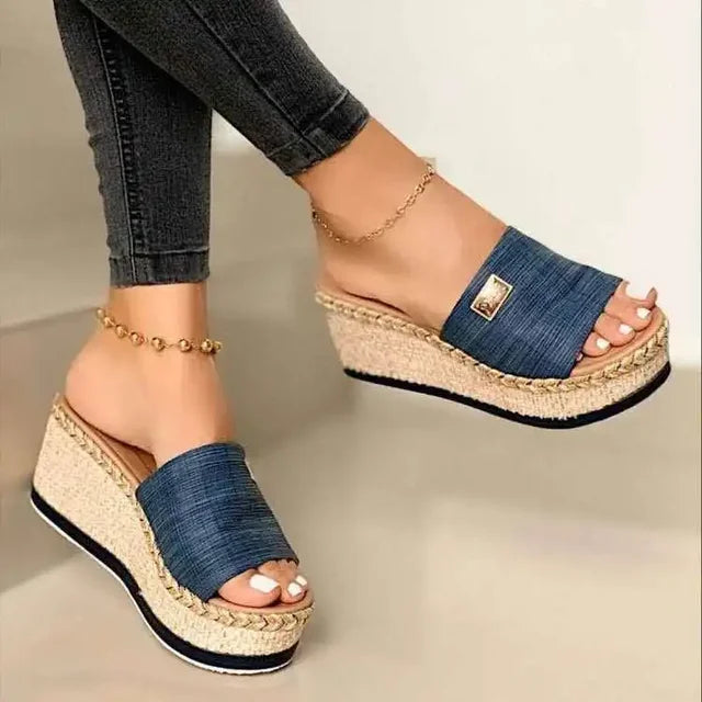 Dalia™ | Plateau-Sandalen